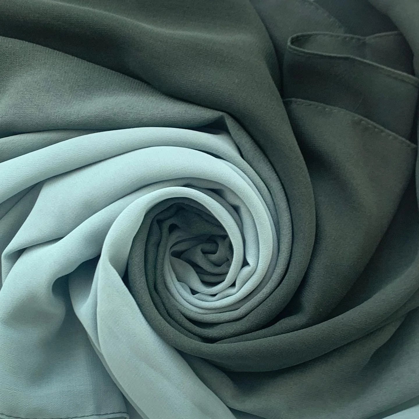 Ombré Chiffon Hijab - Forest Green