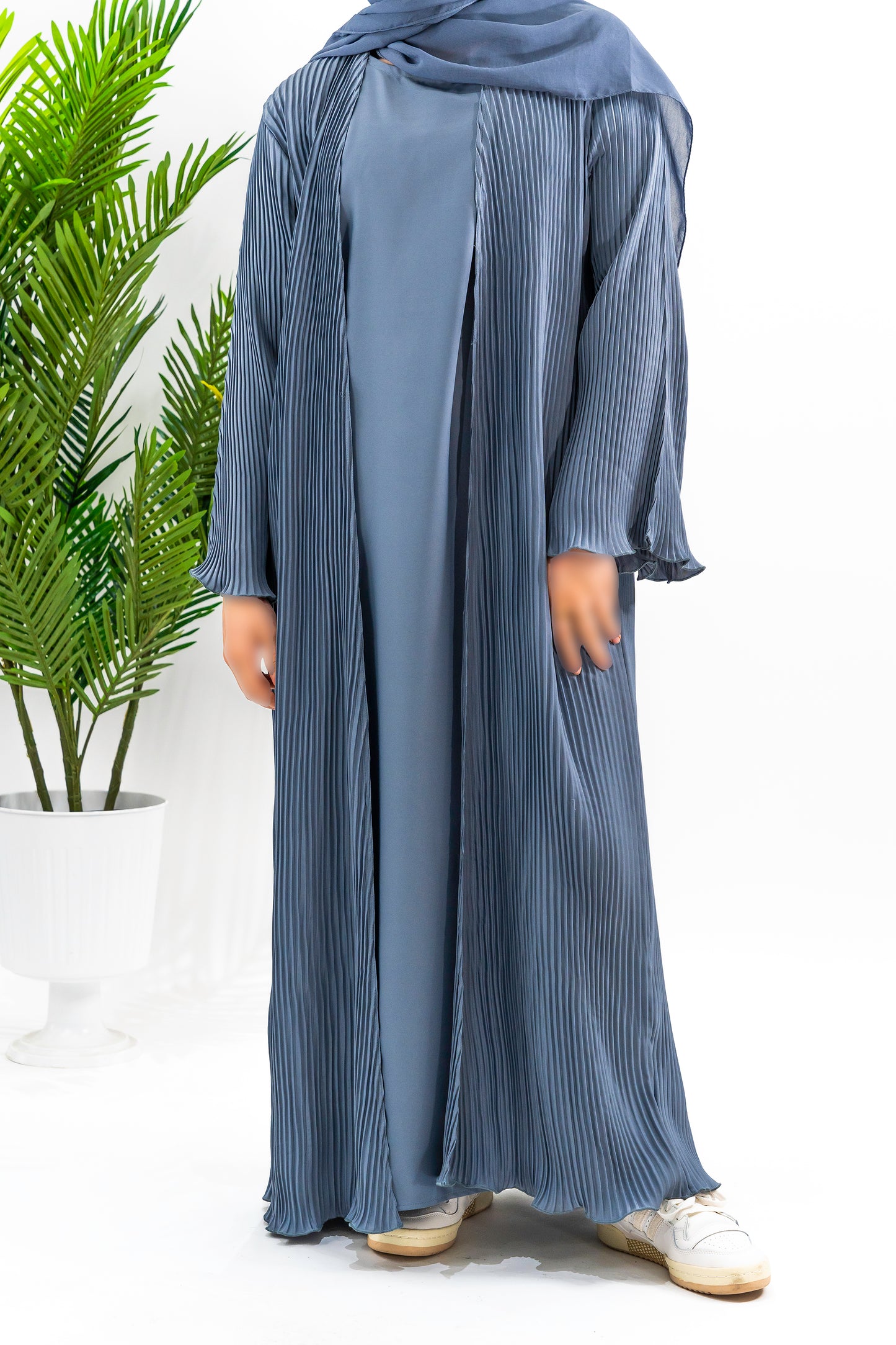 Luxury Pleated Abaya - Livid